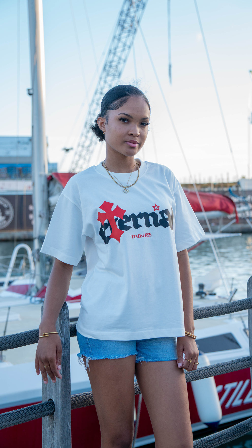RED CROSSES TEE